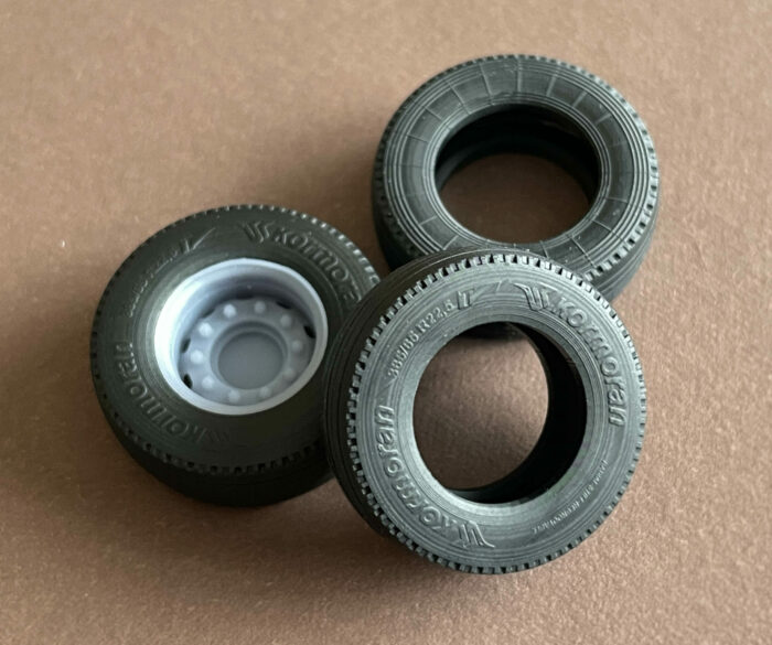 Покрышка "Корморан" 285/65 R22,5 М1;43 — изображение 2