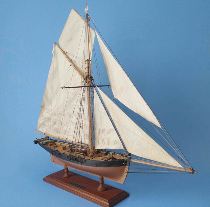 1 Сборная модель корабля Яхта "Орианда" 1:72 — изображение 1