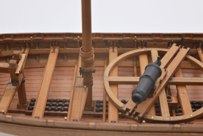 Баркас8 Баркас корабля «Двенадцать апостолов» (1841) с 24-фунтовой карронадой 1:48 — изображение 7