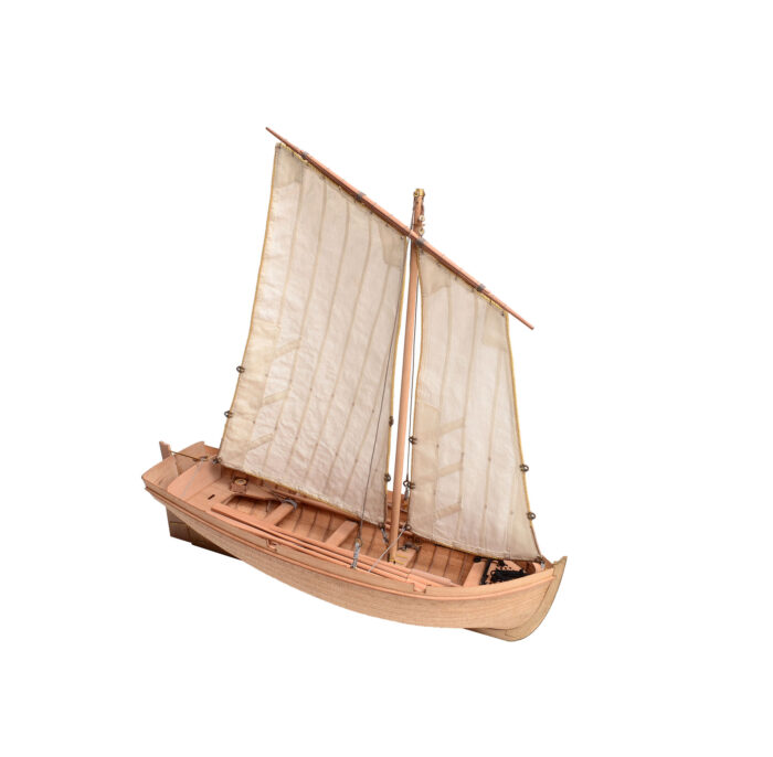 DSC_0453 Сборная модель "Ял-4" с парусом и снабжением. 1:24 — изображение 1