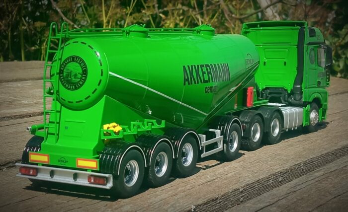 Полуприцеп цементовоз "Бонум" Akkermann. готовая модель 1:43 ПОД ЗАКАЗ — изображение 7