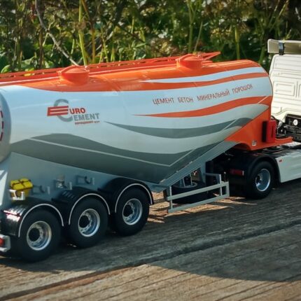 Полуприцеп цементовоз "Бонум" EuroCement. готовая модель 1:43 ПОД ЗАКАЗ