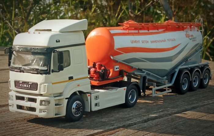 Полуприцеп цементовоз "Бонум" EuroCement. готовая модель 1:43 ПОД ЗАКАЗ — изображение 5