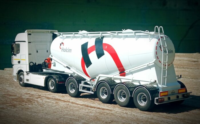 Полуприцеп цементовоз "Бонум" Holcim. готовая модель 1:43 ПОД ЗАКАЗ — изображение 4