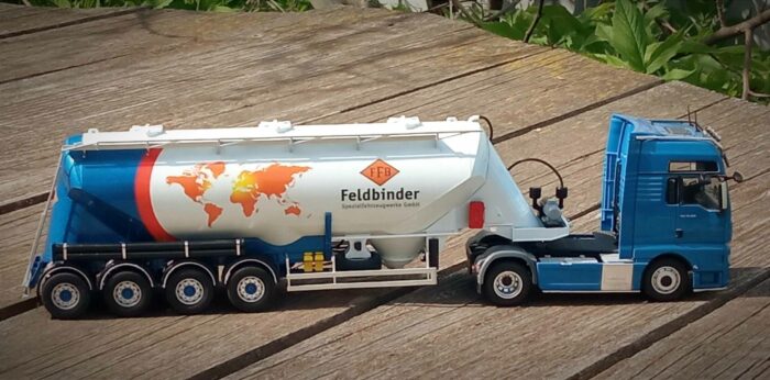 DjOVvuFFU9E Полуприцеп муковоза 4-х осный "Feldbinder". готовая модель 1:43 ПОД ЗАКАЗ — изображение 4