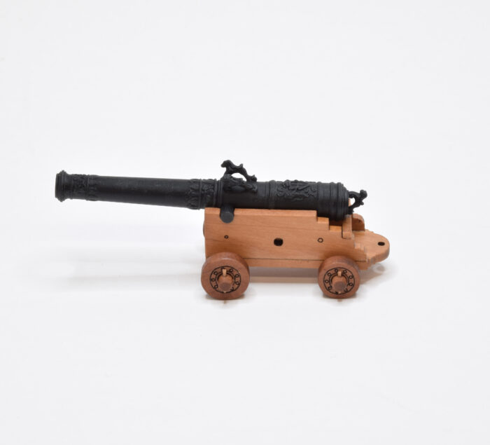 Img0577 Сборная модель шведской пушки XVIIвек. 1:48 — изображение 2