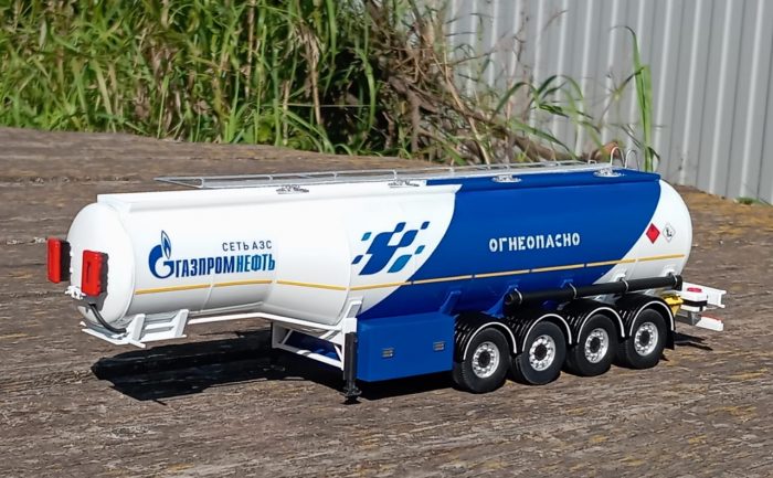 Полуприцеп бензовоз 4-х осный "Газпром" готовая модель 1:43 ПОД ЗАКАЗ — изображение 3