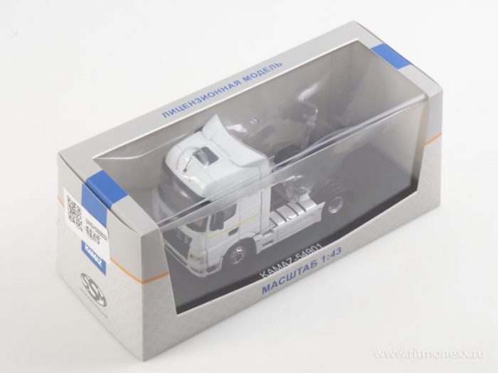 Модель тягача KAMAZ-54901 М1:43 (Белый) — изображение 3